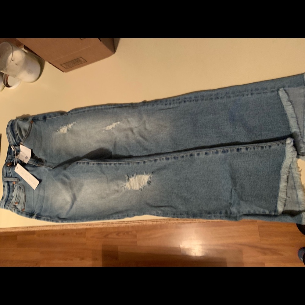Jeans - Picture 2 of 2